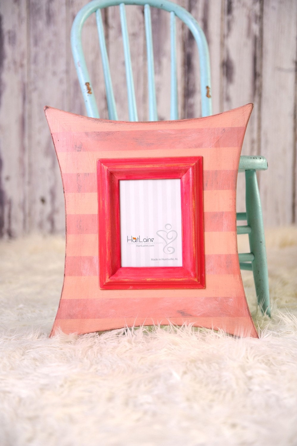 HL703 - 5x7 Pink Striped Frame