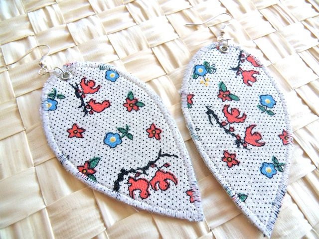 Dangle fabric earrings - big size single leaf
