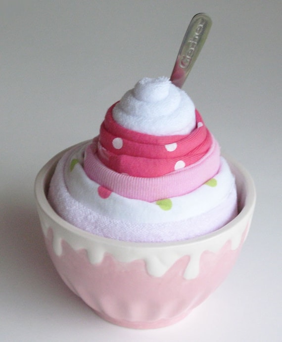 Baby Gifts - The Baylee - Ice Cream Onesie - Baby Shower Gift Set