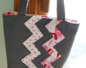ZigZag Zakka Tote Bag in Pink, Red and Gray with Linen