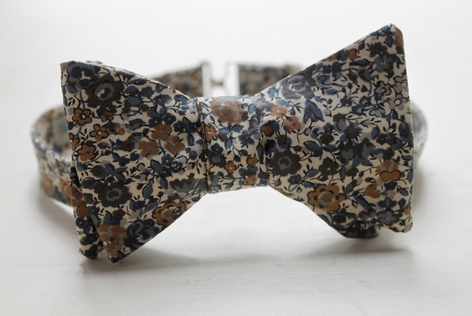 bow tie 016