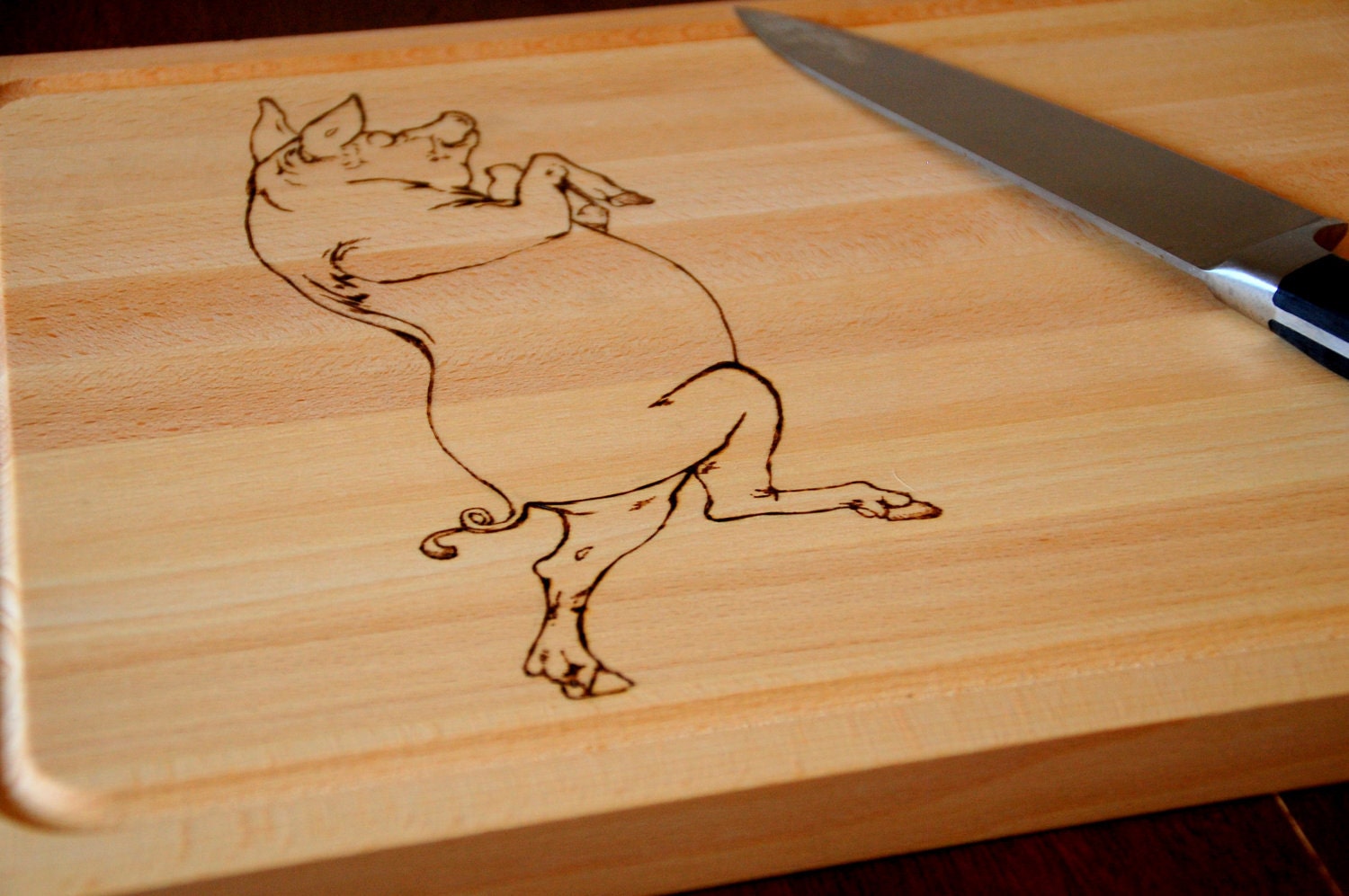 Laser Engraved Kitchen Cutting Board, Pig Design: Customizable for Weddings,Gift, Personalization