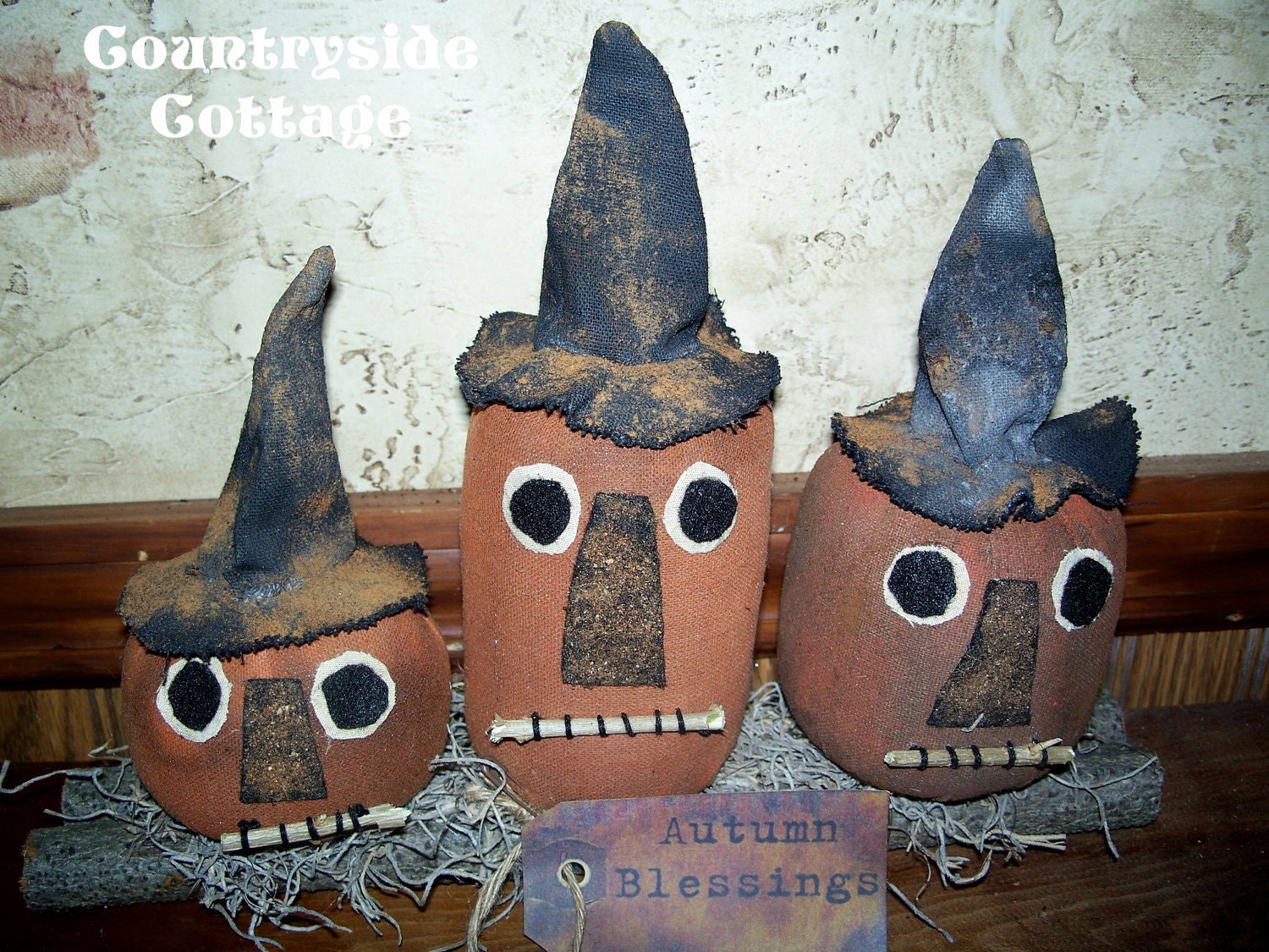 Primitive Pumpkin Shelf Sitters