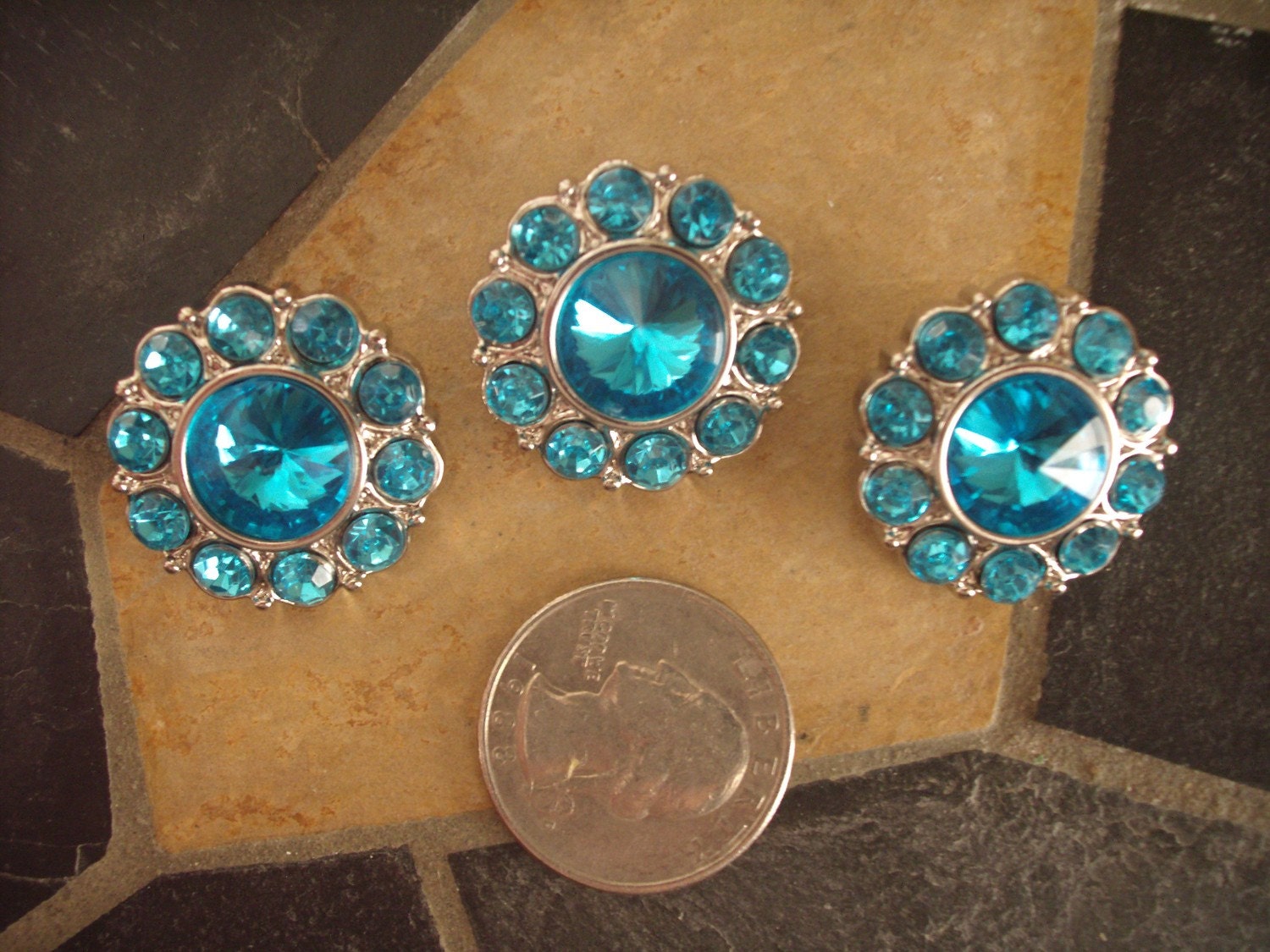 3 Turquoise Rhinestone Buttons for Hair Accessories Flower Embellishments Comb DIY Wedding Prom Accessories(B1007-25mm)