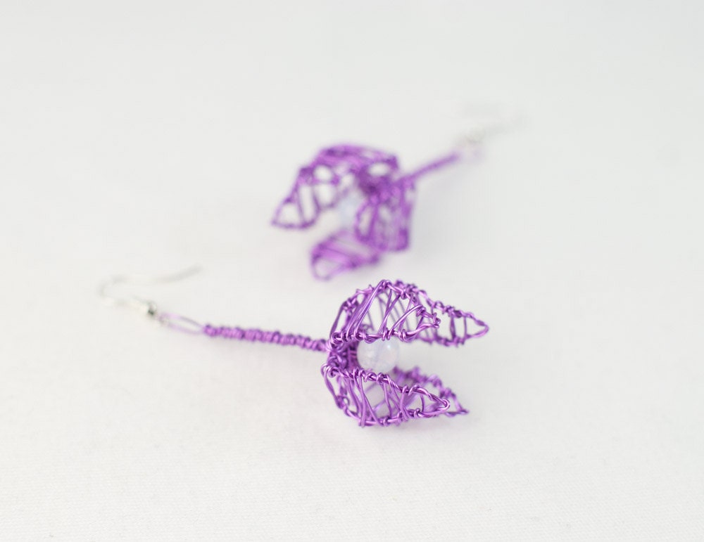 Earrings -Flower on Stipe- in Lavender and Milky White