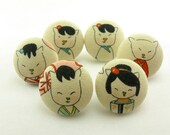Japanese Kokeshi Cats Thumbtacks / Magnet / Push Pin/  Fabric Covered Buttons Pushpins  76