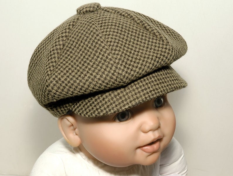 Lucas Baby Boy Hat and Shoes, Houndstooth and Linen. Sporty, Infant, Handmade by pink2blue.