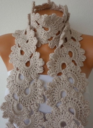 Beige  Queen Anne's Lace Scarf  Crochet Scarf  Cowl Scarf Gift for Her Mom Teacher - fatwoman