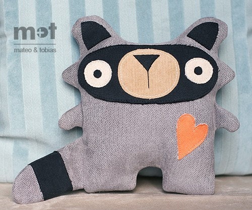 Sammy Raccoon - Woodland Critter Plush Toy