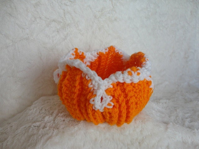 Flower Peddles Crocheted Baby Cap/Hat, Photo Prop, Baby Girl Newborn Size