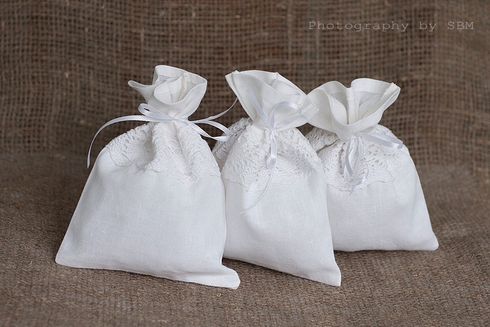 Linen wedding 20 gift bags - White Linen gift bags 20 set  -  Rustic wedding favor gift bags- Ready to ship