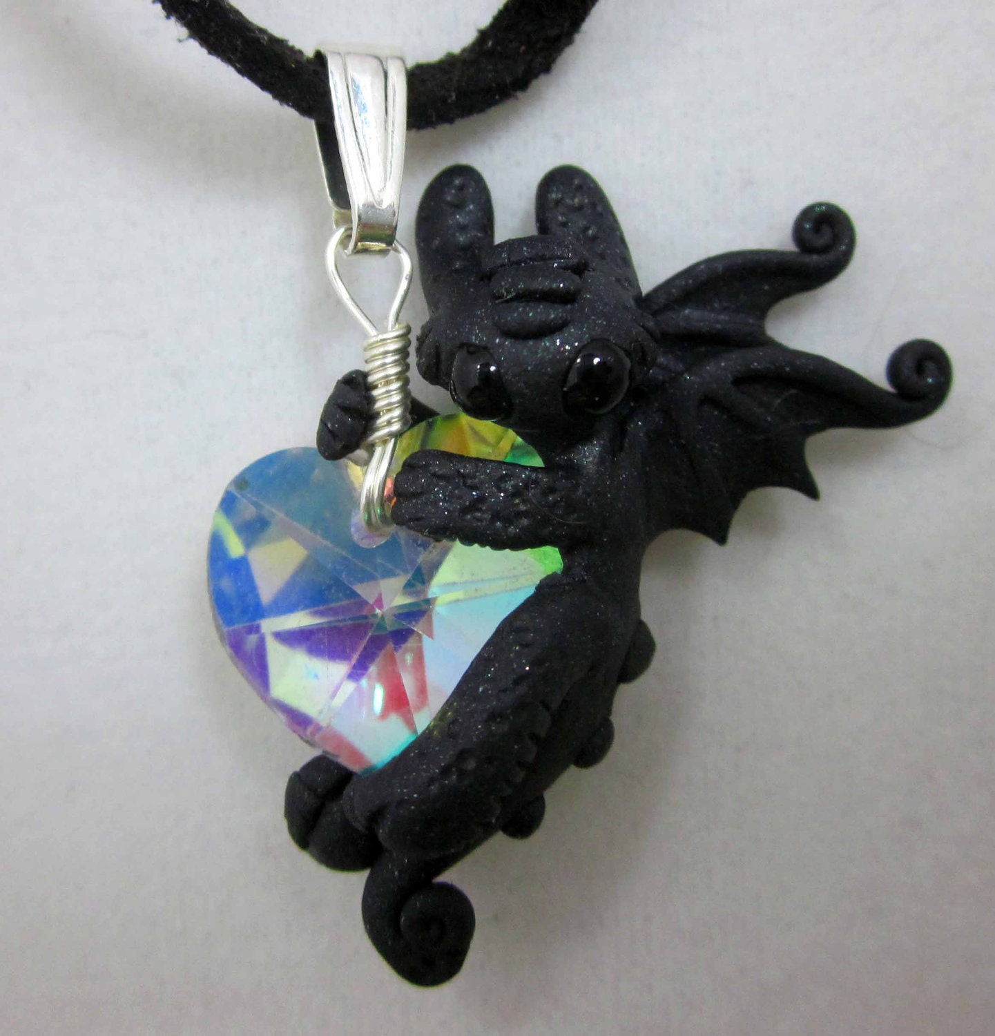 NIghtfury crystal heart necklace