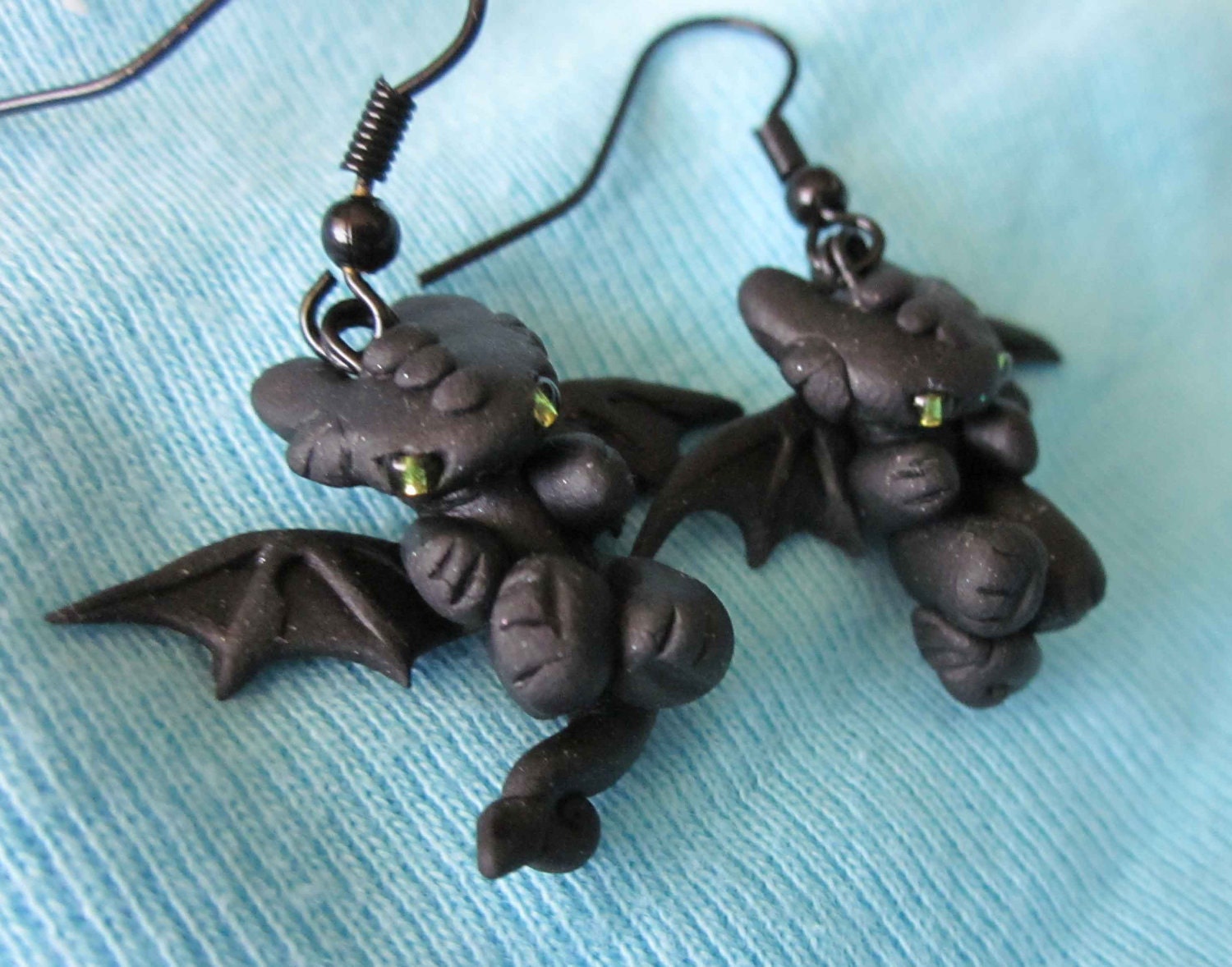 nightfury earrings