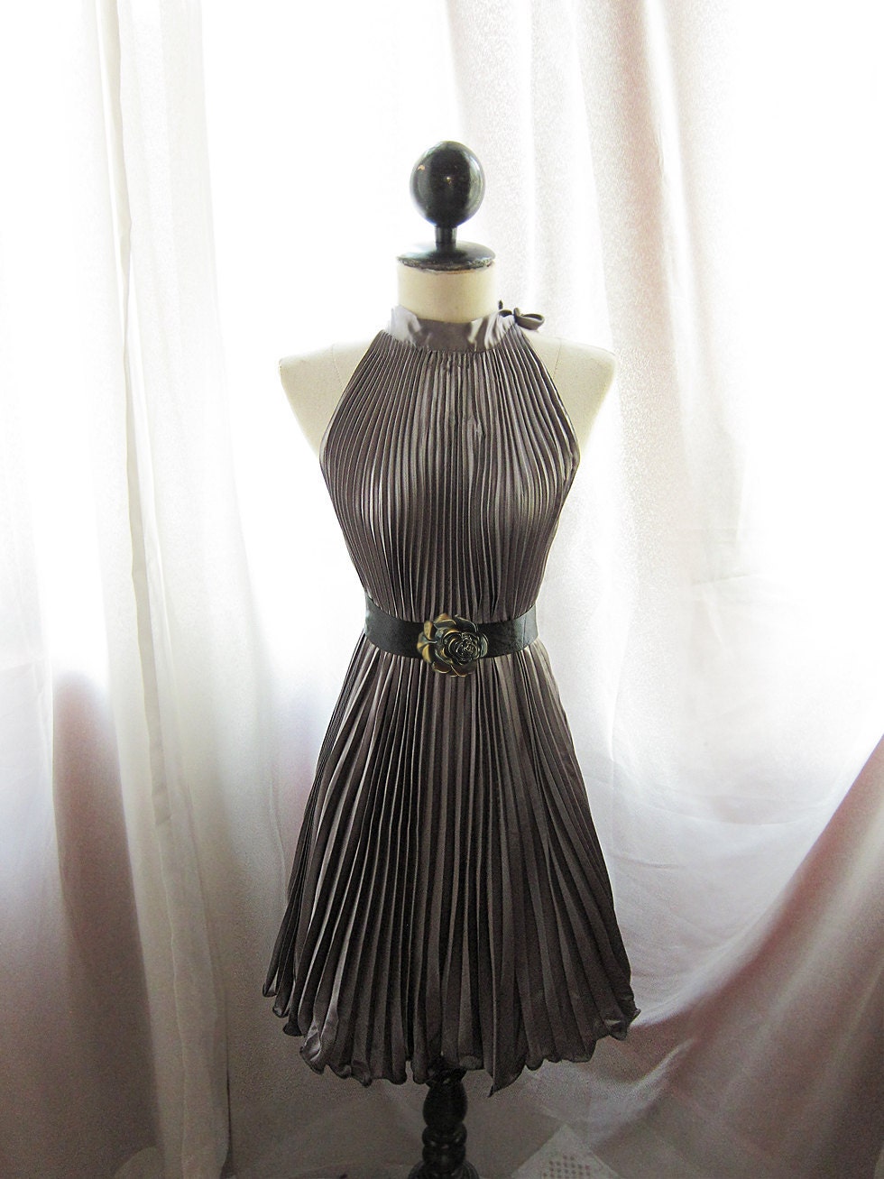 Riverofromansk Classic Romantic Spring Chiffon Secret Garden Twilight Cocktail Satin Elegant Pleated Flare Taupe Gray Silver Moonstone Dress