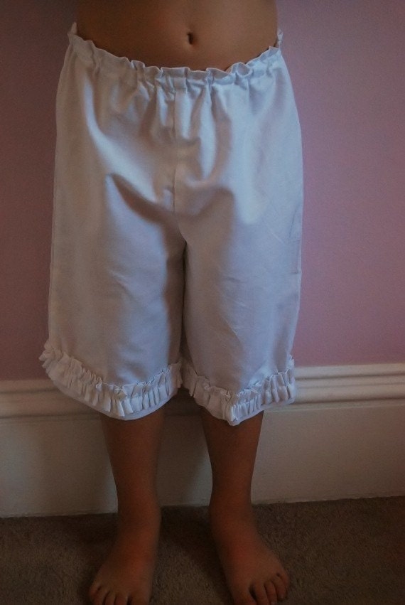 FANCY PANTS with ruffles