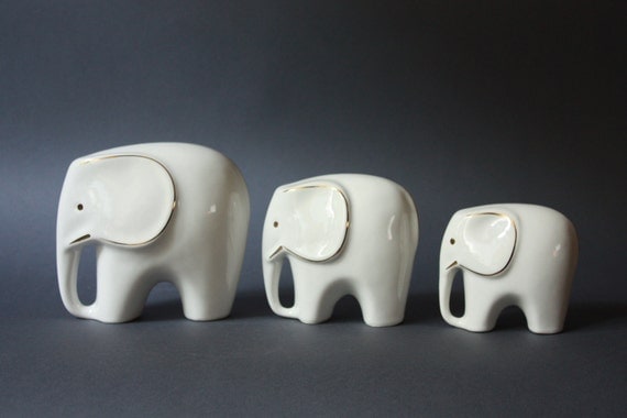 Mid-Century Modern Set of 3 Porcelain Elephants Figurines