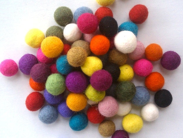 Felt Balls 100 count 20mm Felted balls by YUMMI felt beads