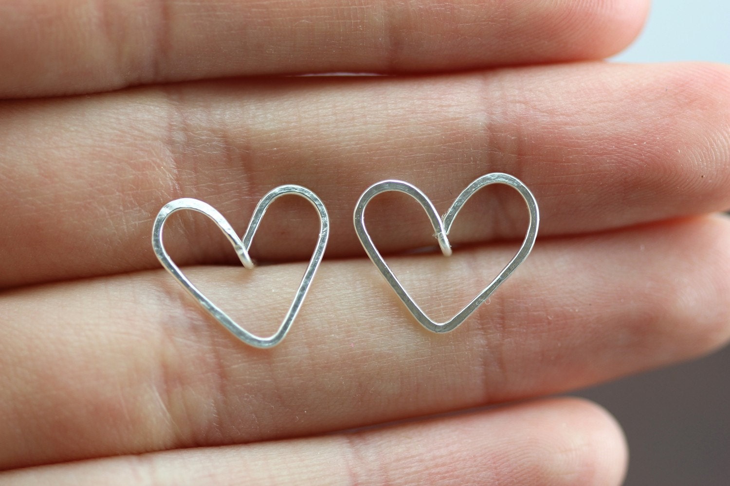 Heart Earrings : Silver Plated Wire Bent, Hammered Heart Stud Earrings, Hand Bent, Artisan Tree, Love Earrings