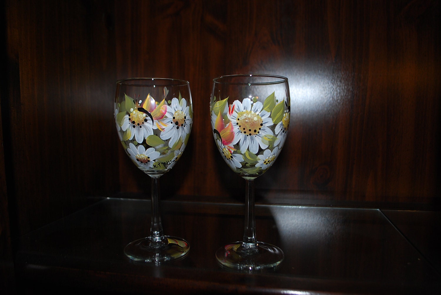 Daisy Wine Glasses