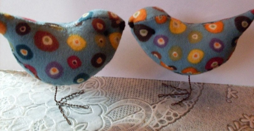 Primitive Folkart Penny Rug  Pr. of  Love Birds Wedding Cake Topper Decorations