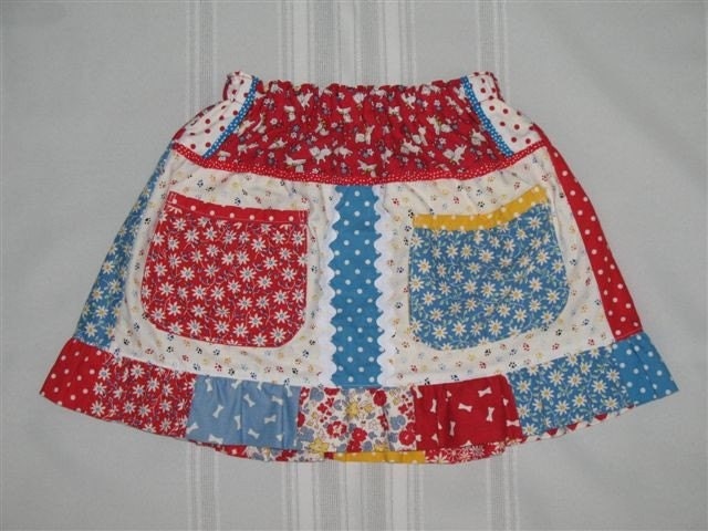 Puppies and daisies skirt size 3T
