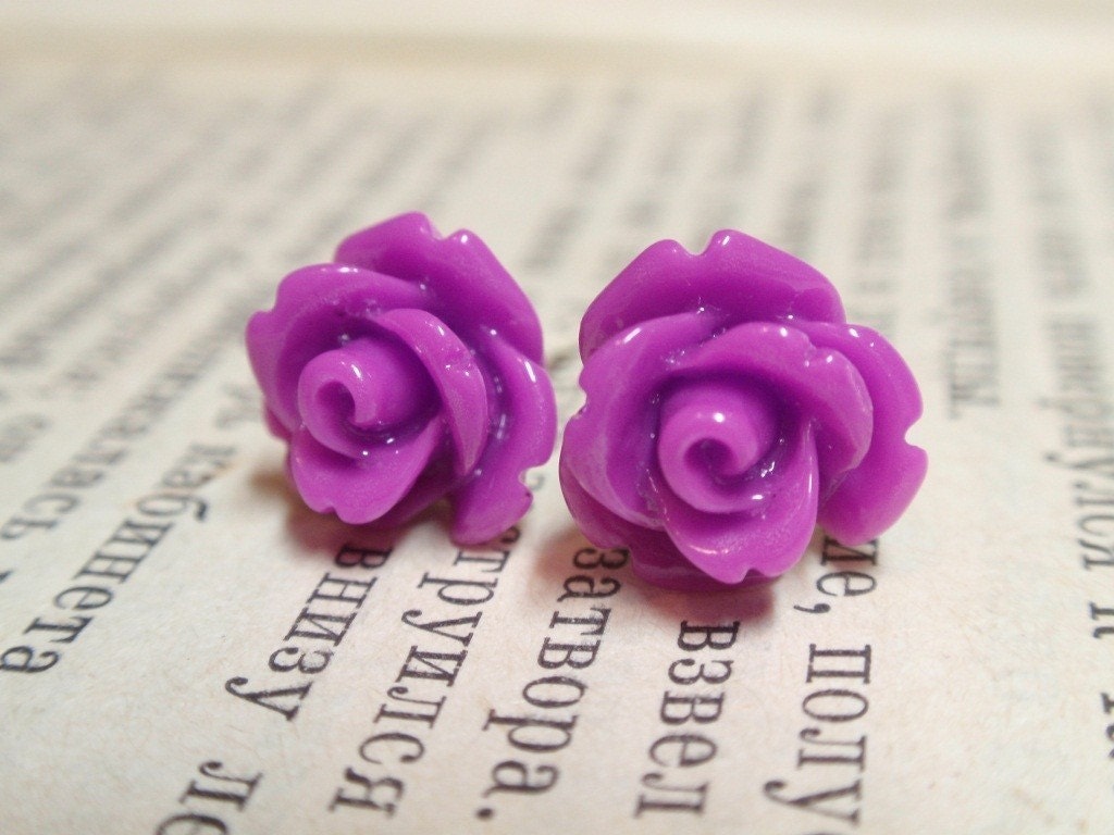 SALE PRICE Romantic rose stud earrings purple