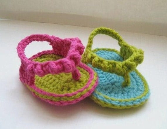 Crochet Pattern Baby Booties , Flip Flops for Girls, pattern in 4 sizes( pdf pattern for sale)
