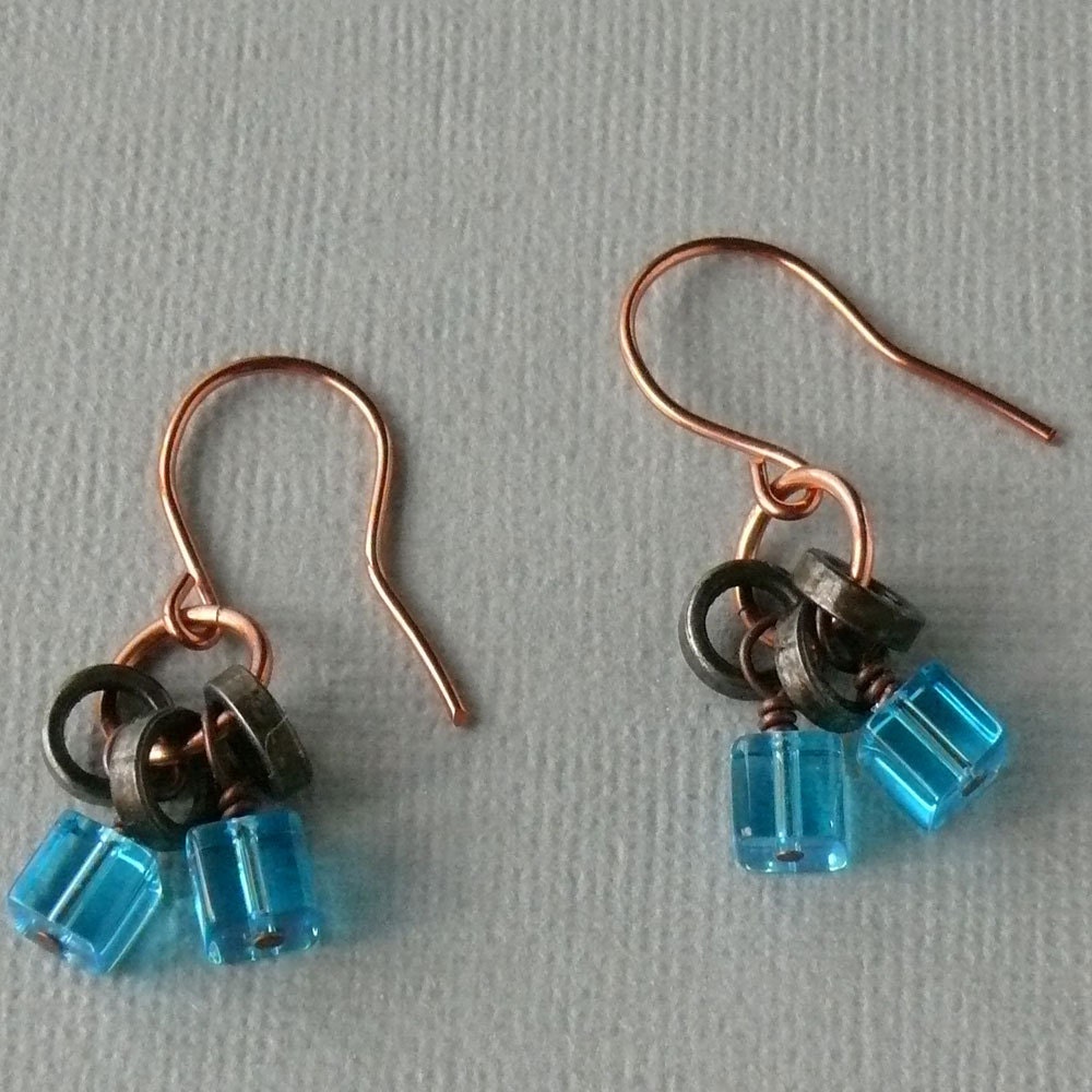 bicycle chain jewelry blue glass earrings, Tour de France bike jewelry
