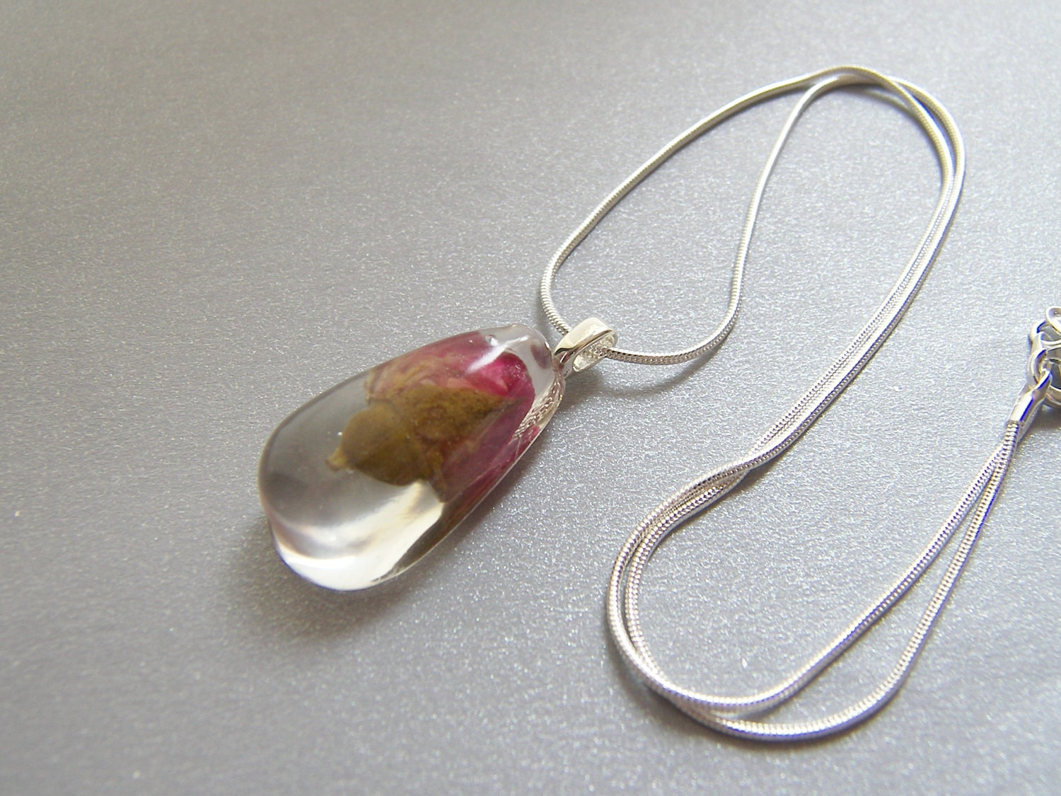 Real Rosebud Necklace, Pressed Flower Resin, Teardrop, Nature, Botanical Necklace, Eco Friendly