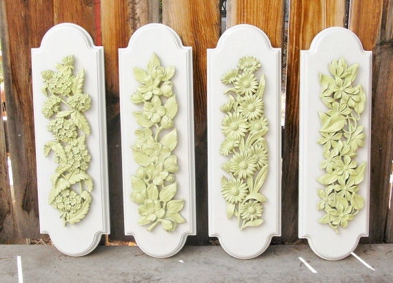 Vintage Syroco - Shabby Chic Flower Plaques - Set of Four Upcycled Wall Hangings