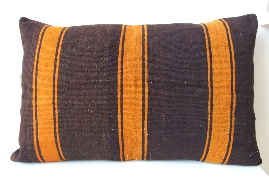 Vintage wool kilim Pillow Cover - rug