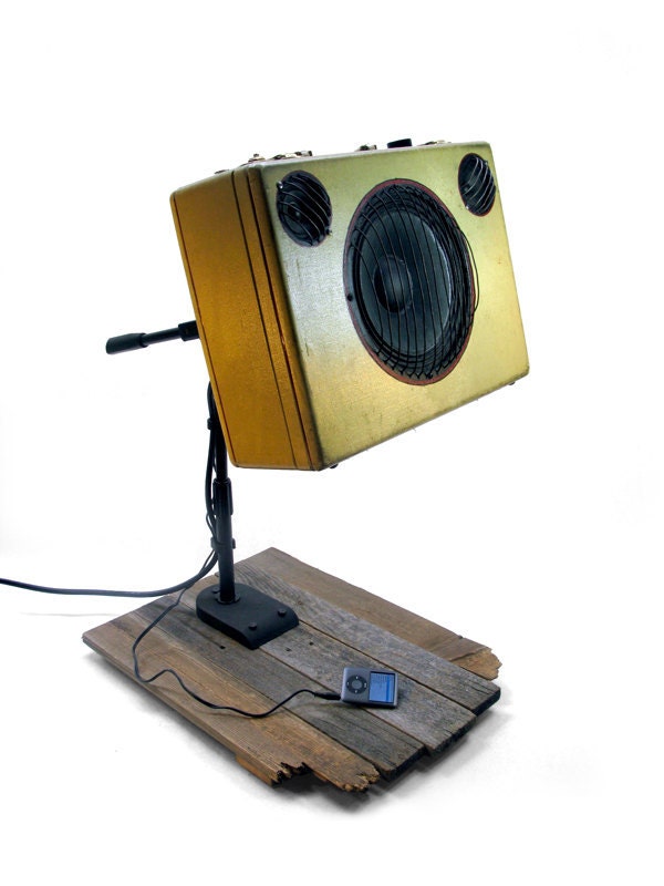 Suitcase Guitar Amp/Stereo