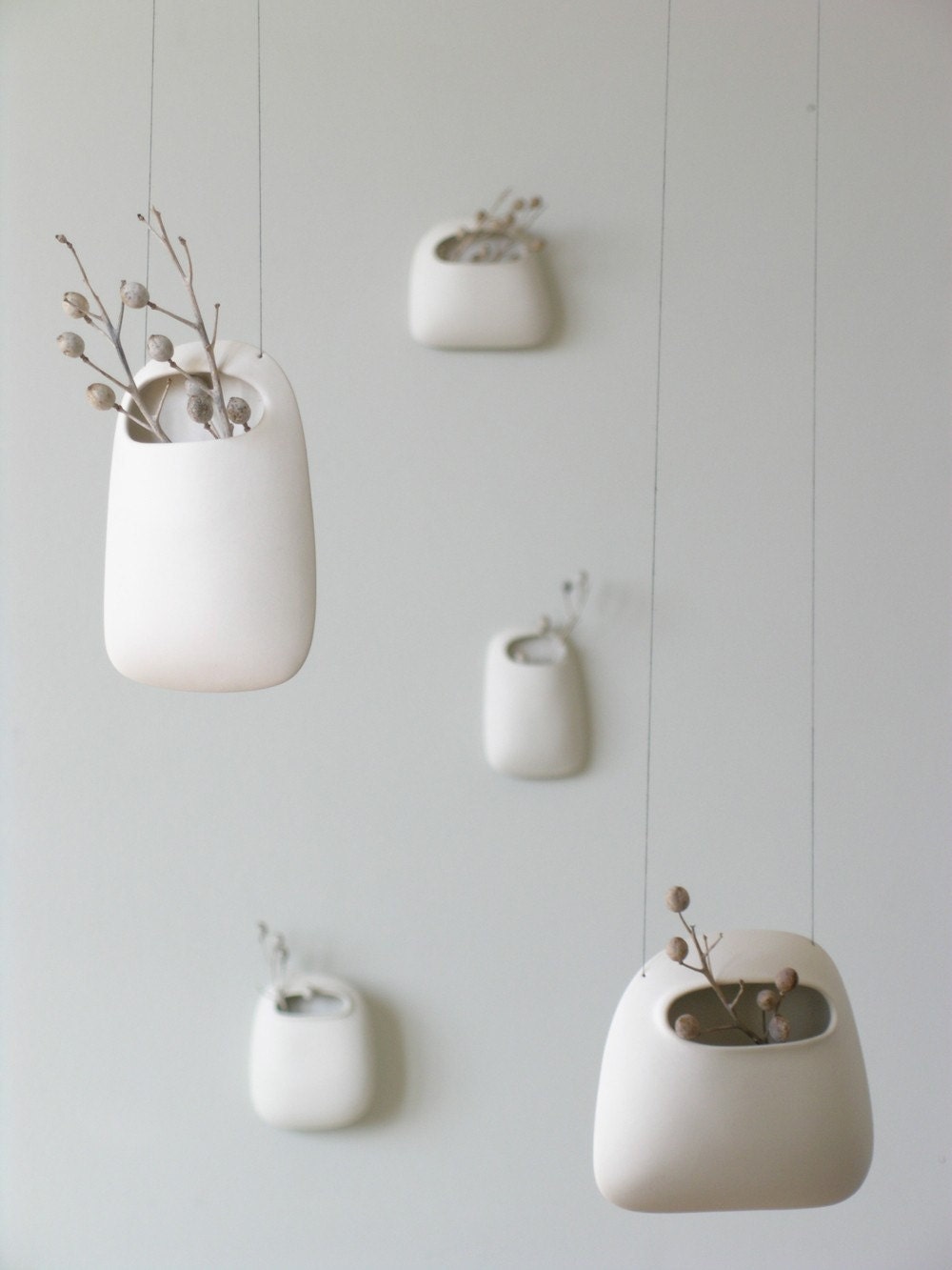 Small Hanging Vertical Pod Vase
