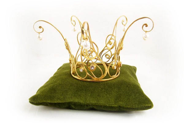 Golden Fairytale Princess Crown of gold covered silver, white topaz and pearls
