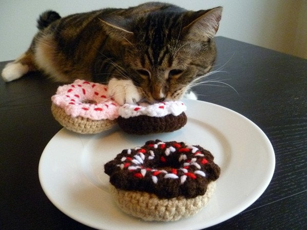 Mini Donuts with Rainbow Sprinkles - set of three crocheted cat toys