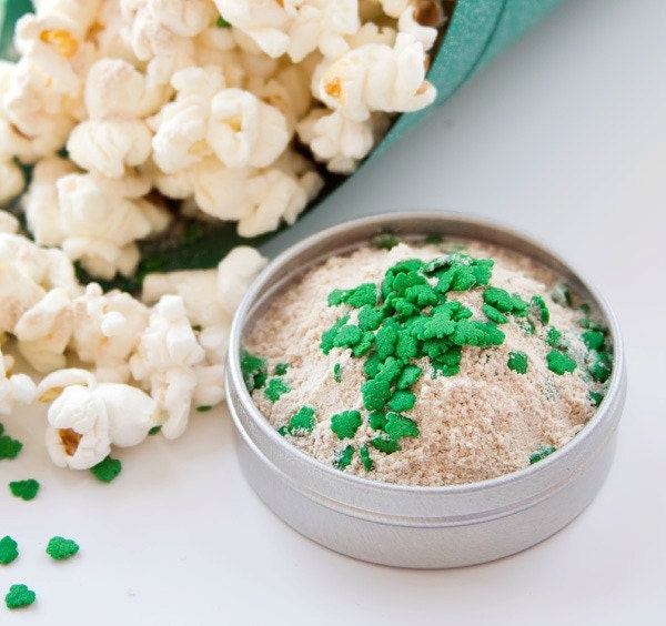 Gourmet popcorn seasoning - 8 spice blends in a gift box