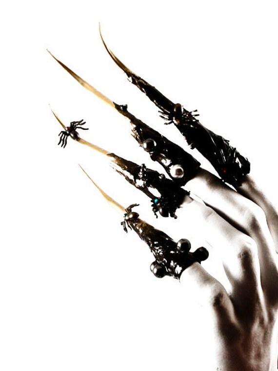 Swarovski Spider Nails - Neo