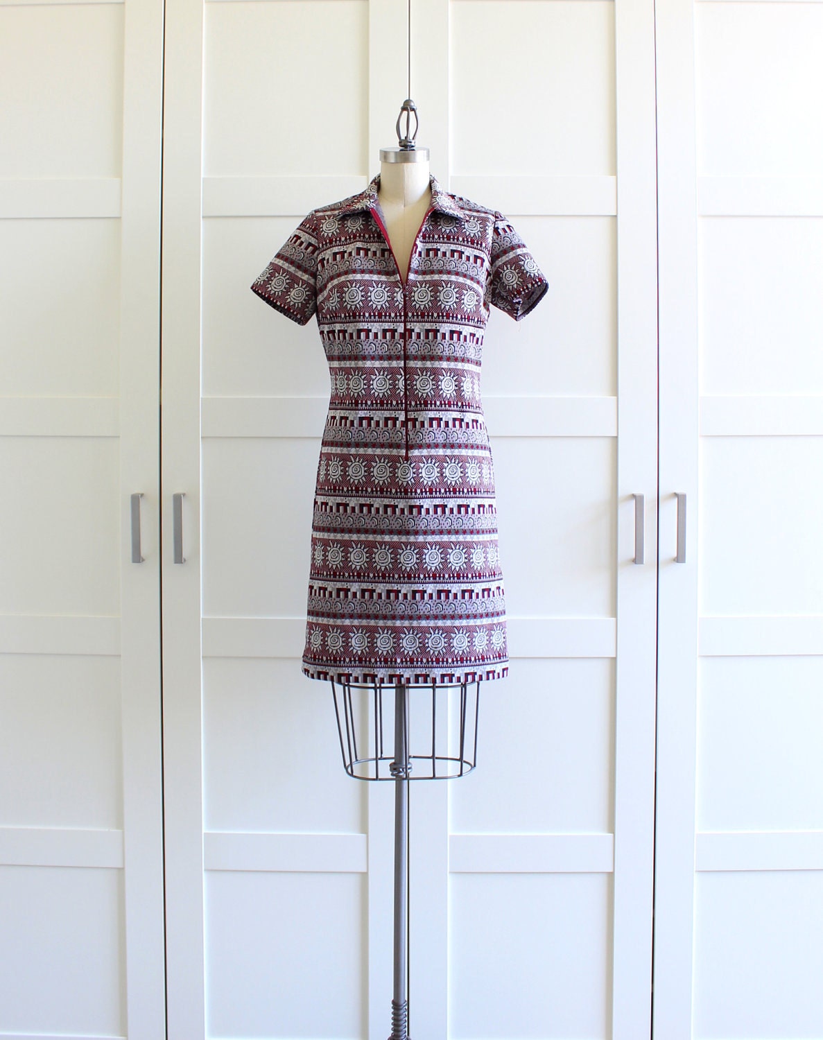 Vintage Scooter Dress, Navajo Zipper Front Dress, Mod Dress A Line Shift Dress, size Small Medium