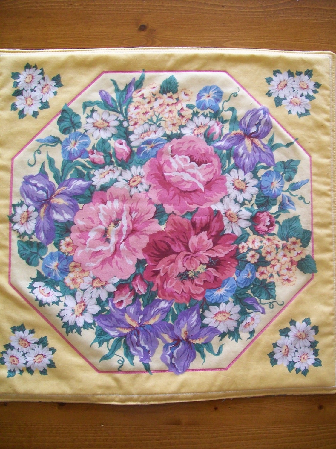 Easter or Spring Placemats - Set of 2 - Sunny Spring Floral