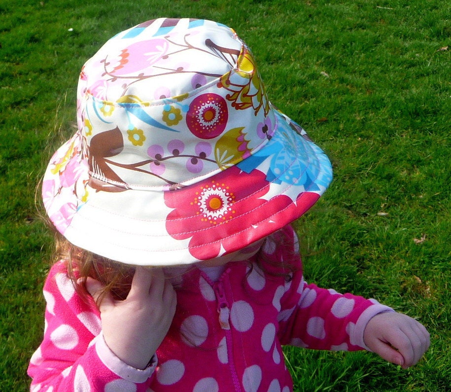 Laminated Cotton Child's Rain Hat