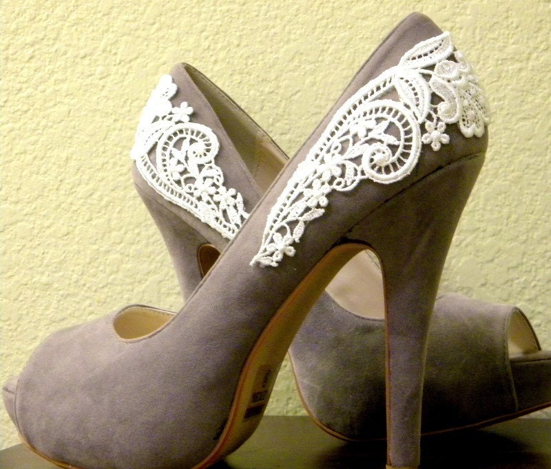 Grey Peep Toe Pumps with White Venise Lace ... Size 10