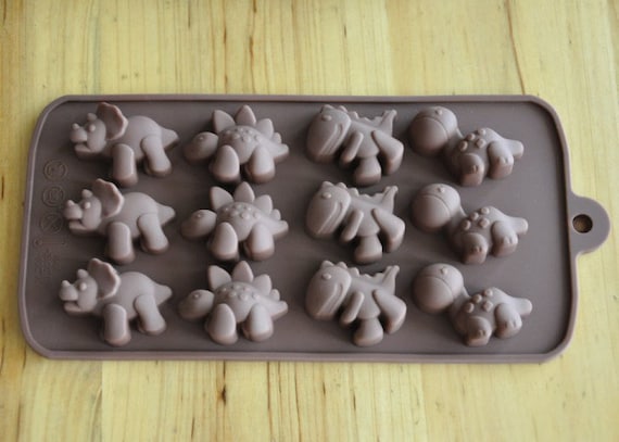 12-Dinosaurs Flexible Silicone Mold/Mould For Handmade Soap Candle Candy Chocolate Jewelry Jelly Cake Fimo Resin Crafts