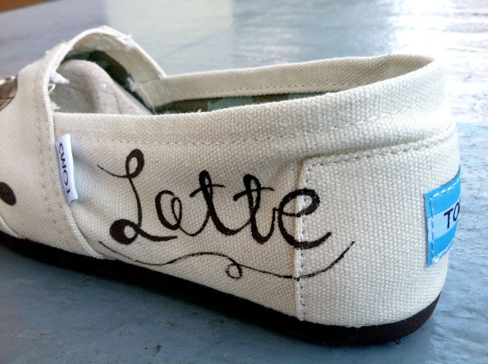 Cafe Custom TOMS