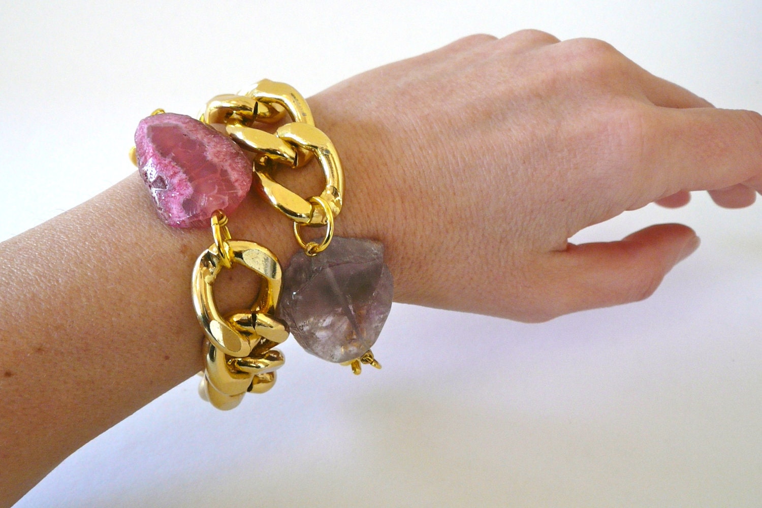 Chunky Gold Link Bracelet with Amethyst Stone