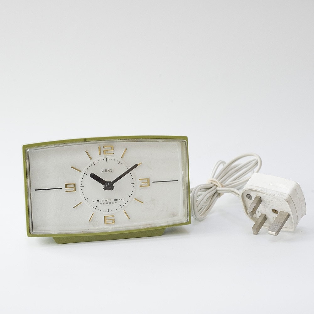 Green Metamec electric bedside alarm clock Model 905
