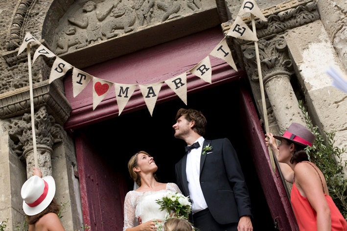 JUST MARRIED Burlap Banner Wedding Rustic Bunting Garland - We Do Custom Banners - Party Photo Prop