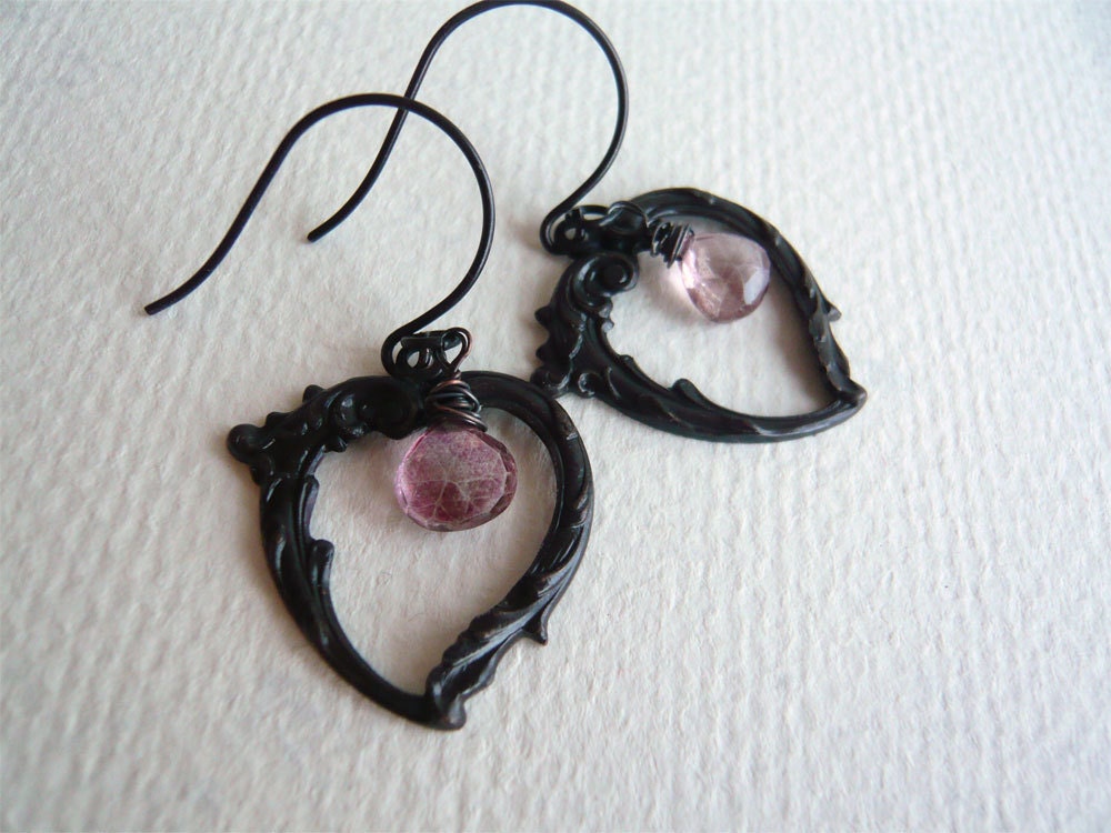 Dark Vine Heart Earrings -  Mystic Pink Quartz - 3pearls