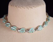 Vintage 1960s Coro Turquoise Enamel on Silvertone Leaf Motif Women's Choker Necklace