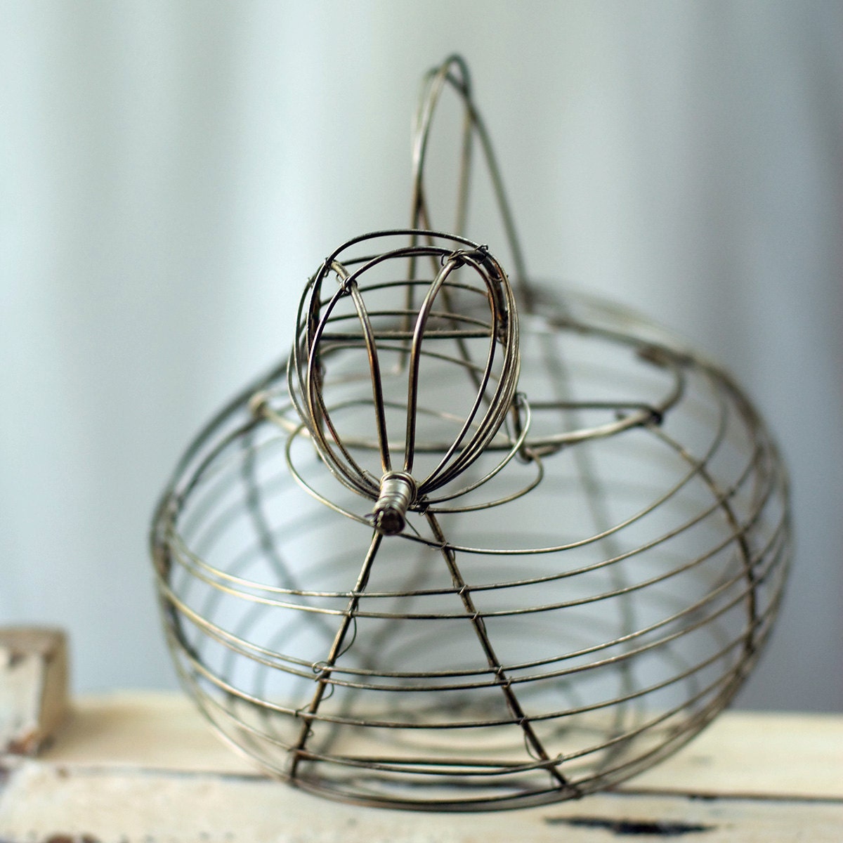 Egg Basket Wire Chicken Vintage