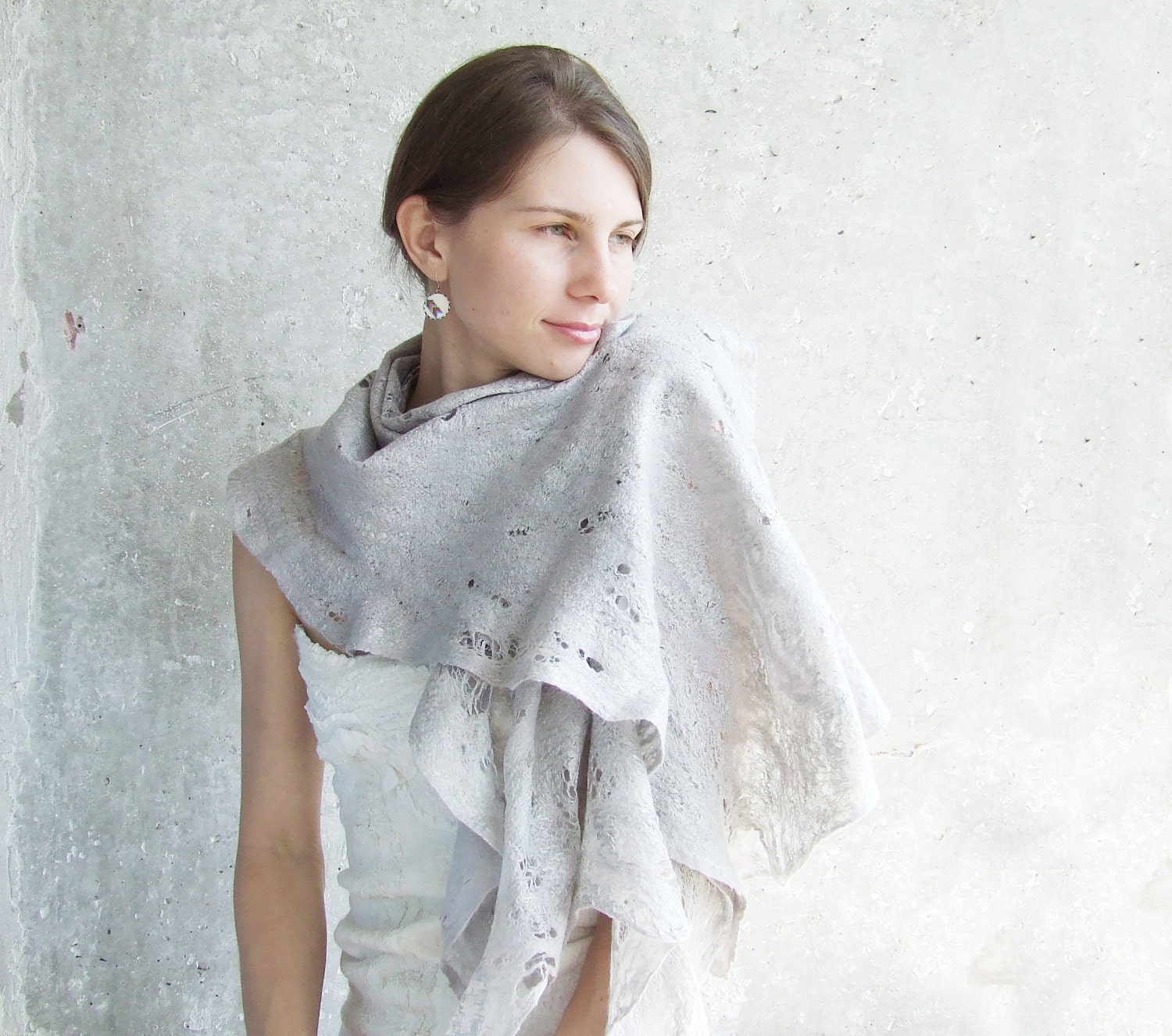 Silver grey shawl scarf for all seasons felting wool luxury cape wedding bridesmaid idea for her winter fashion